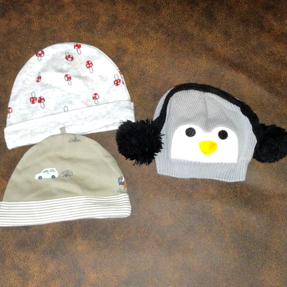 25+ Pieces Baby Boy Not So Mystery Mystery Box~ Sizes: Newborn - 3 months ~ - Picture 7 of 9